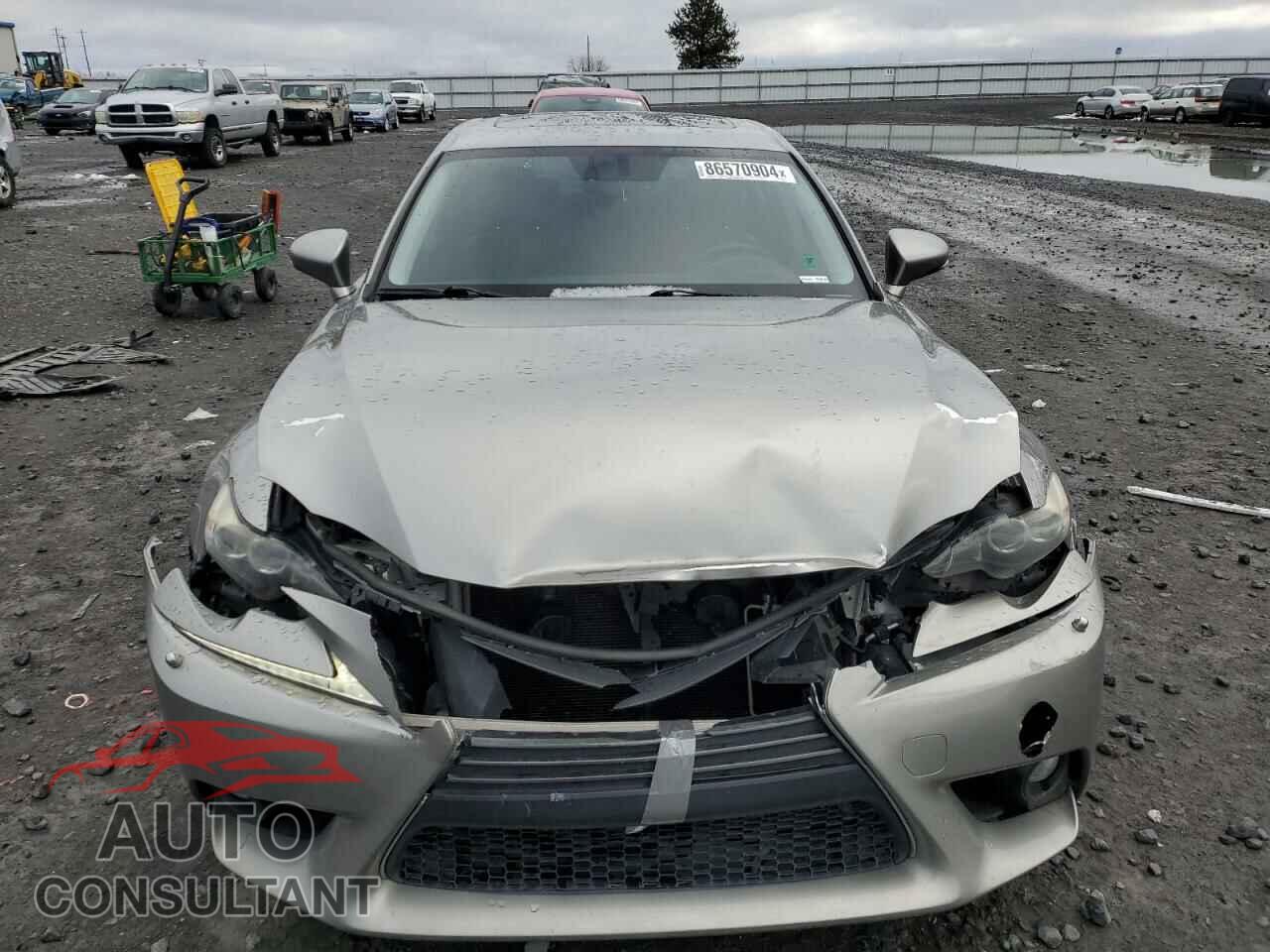 LEXUS IS 2014 - JTHCE1D29E5001107