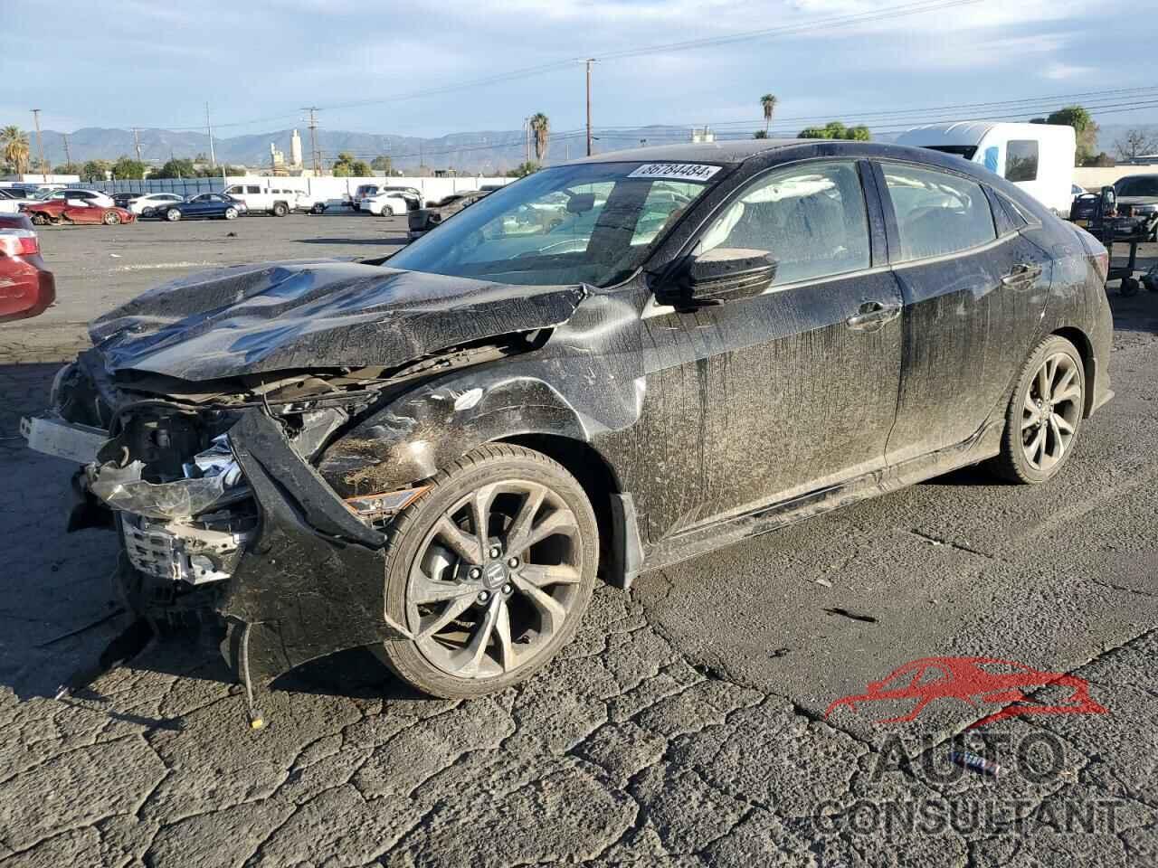 HONDA CIVIC 2018 - SHHFK7H43JU424715