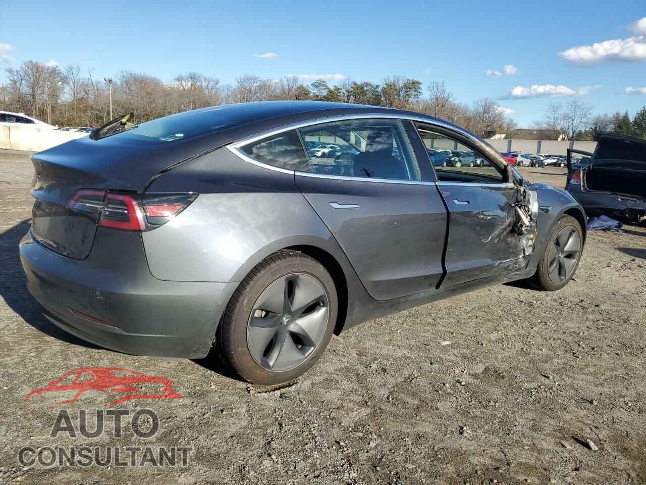 TESLA MODEL 3 2018 - 5YJ3E1EA7JF153662