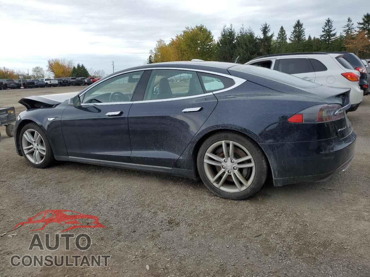 TESLA MODEL S 2014 - 5YJSA1H15EFP32397