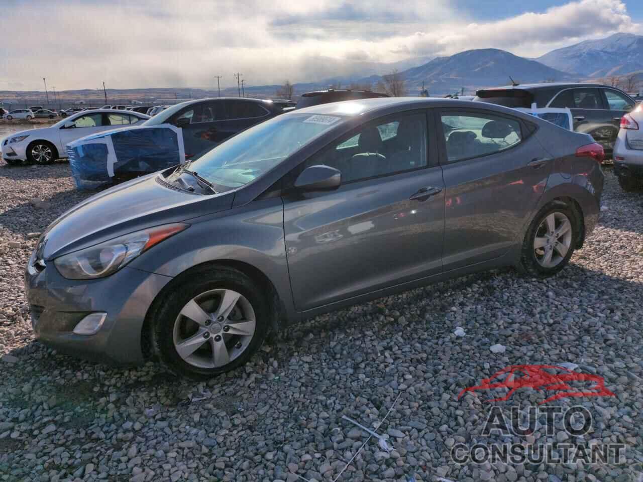 HYUNDAI ELANTRA 2012 - 5NPDH4AE3CH150817