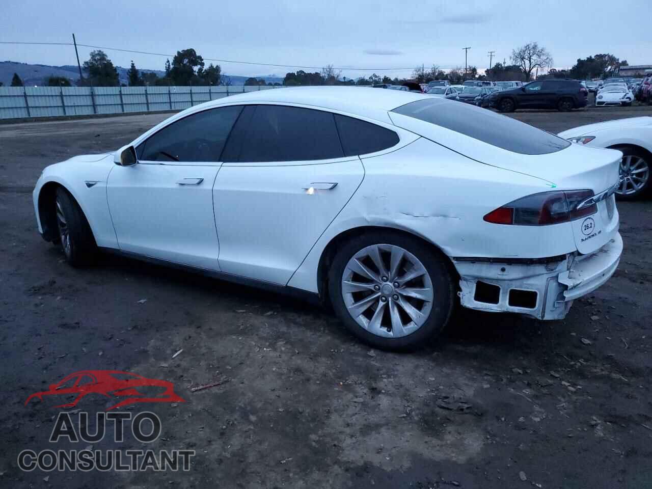 TESLA MODEL S 2016 - 5YJSA1E16GF133564