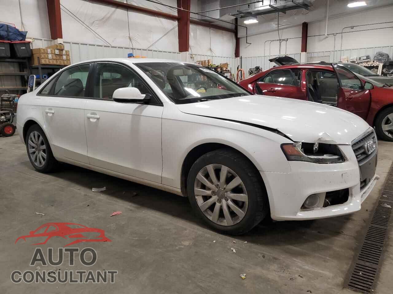AUDI A4 2012 - WAUBFAFL7CN020037