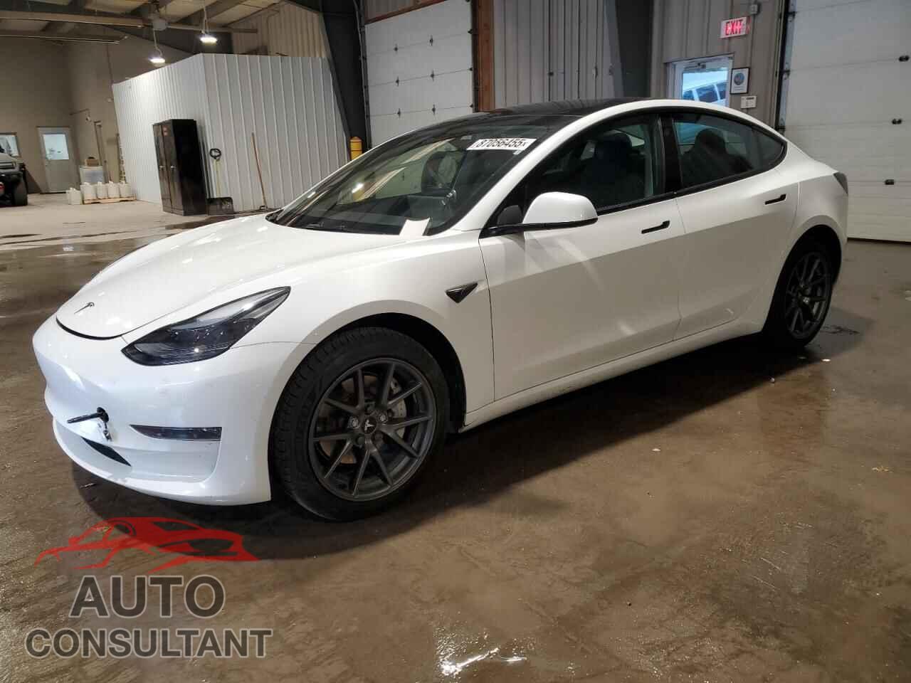 TESLA MODEL 3 2023 - 5YJ3E1EA4PF549296