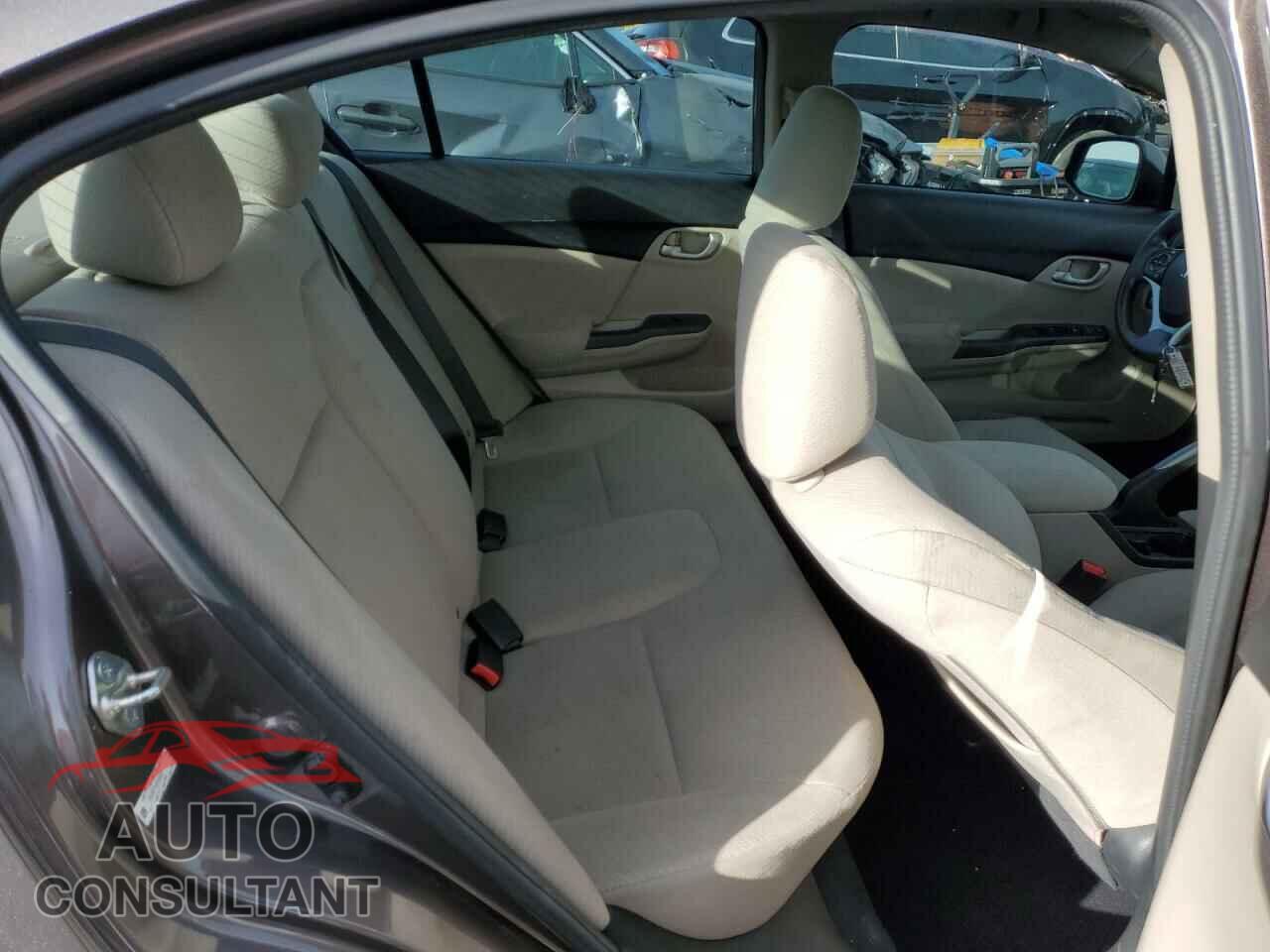 HONDA CIVIC 2013 - 2HGFB2F51DH509939