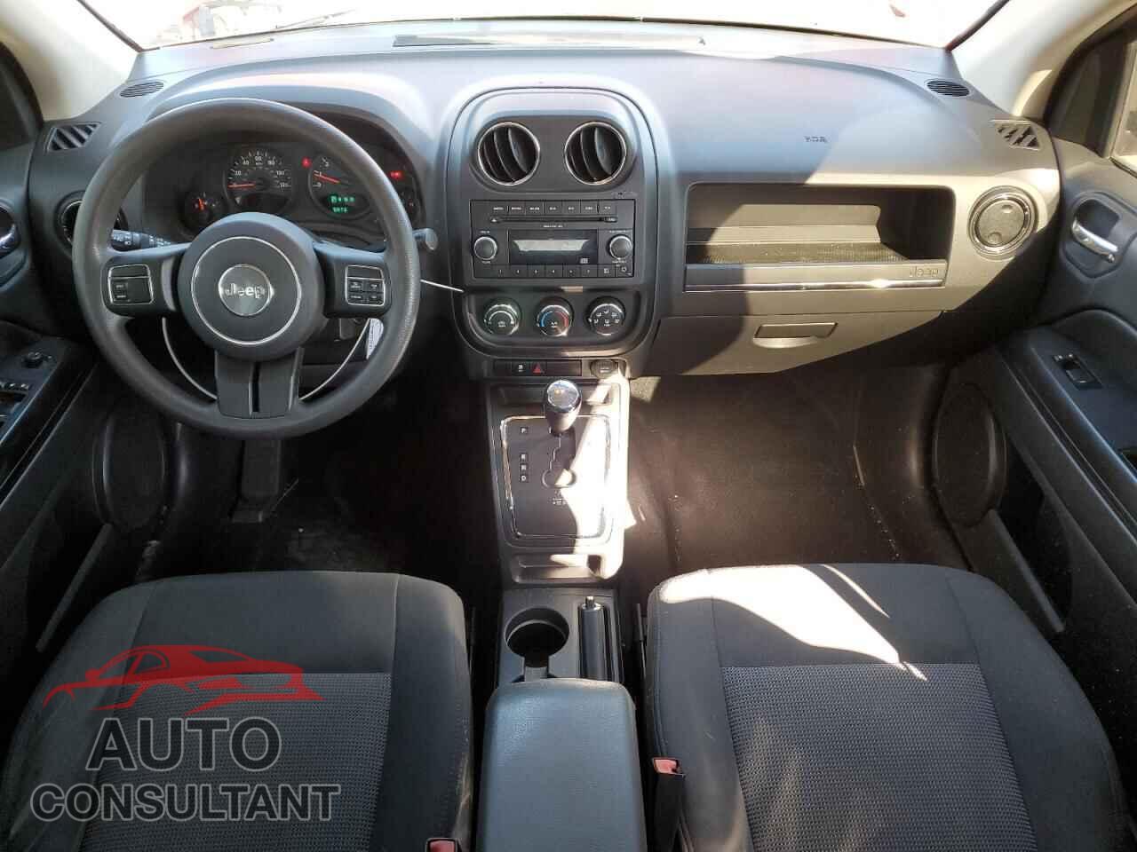 JEEP COMPASS 2011 - 1J4NF1FB5BD188698