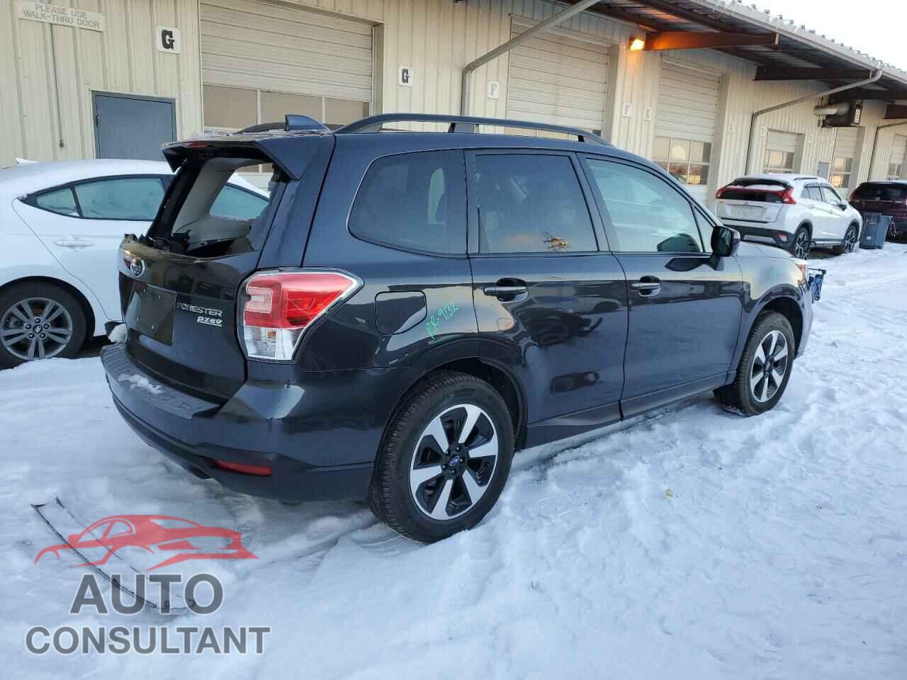 SUBARU FORESTER 2017 - JF2SJAEC7HH568792