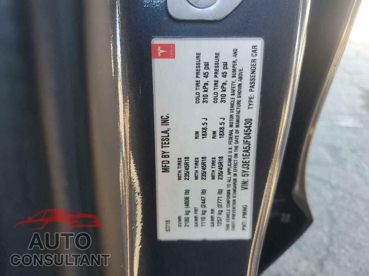 TESLA MODEL 3 2018 - 5YJ3E1EA5JF045430