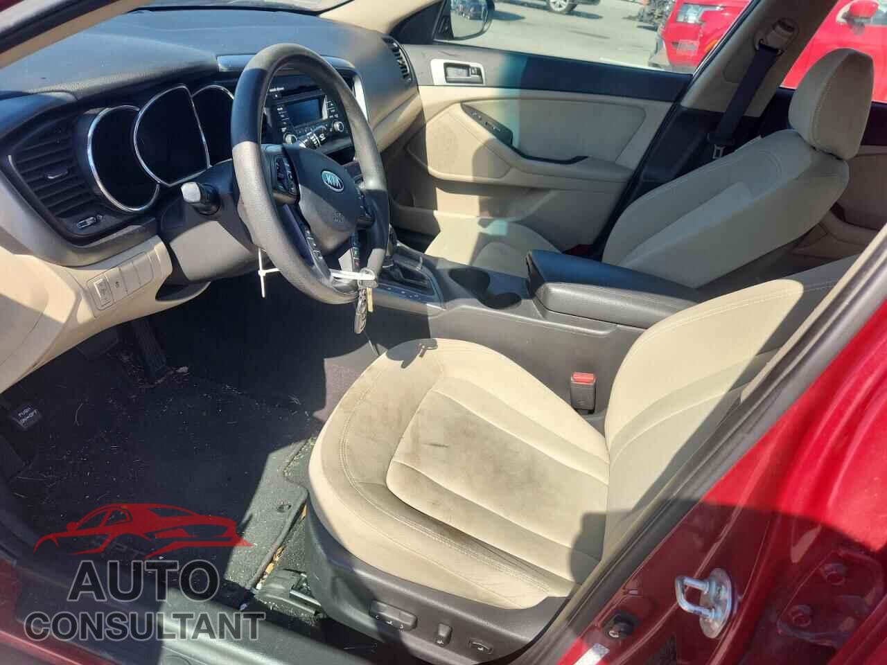 KIA OPTIMA 2011 - KNAGM4A72B5152998