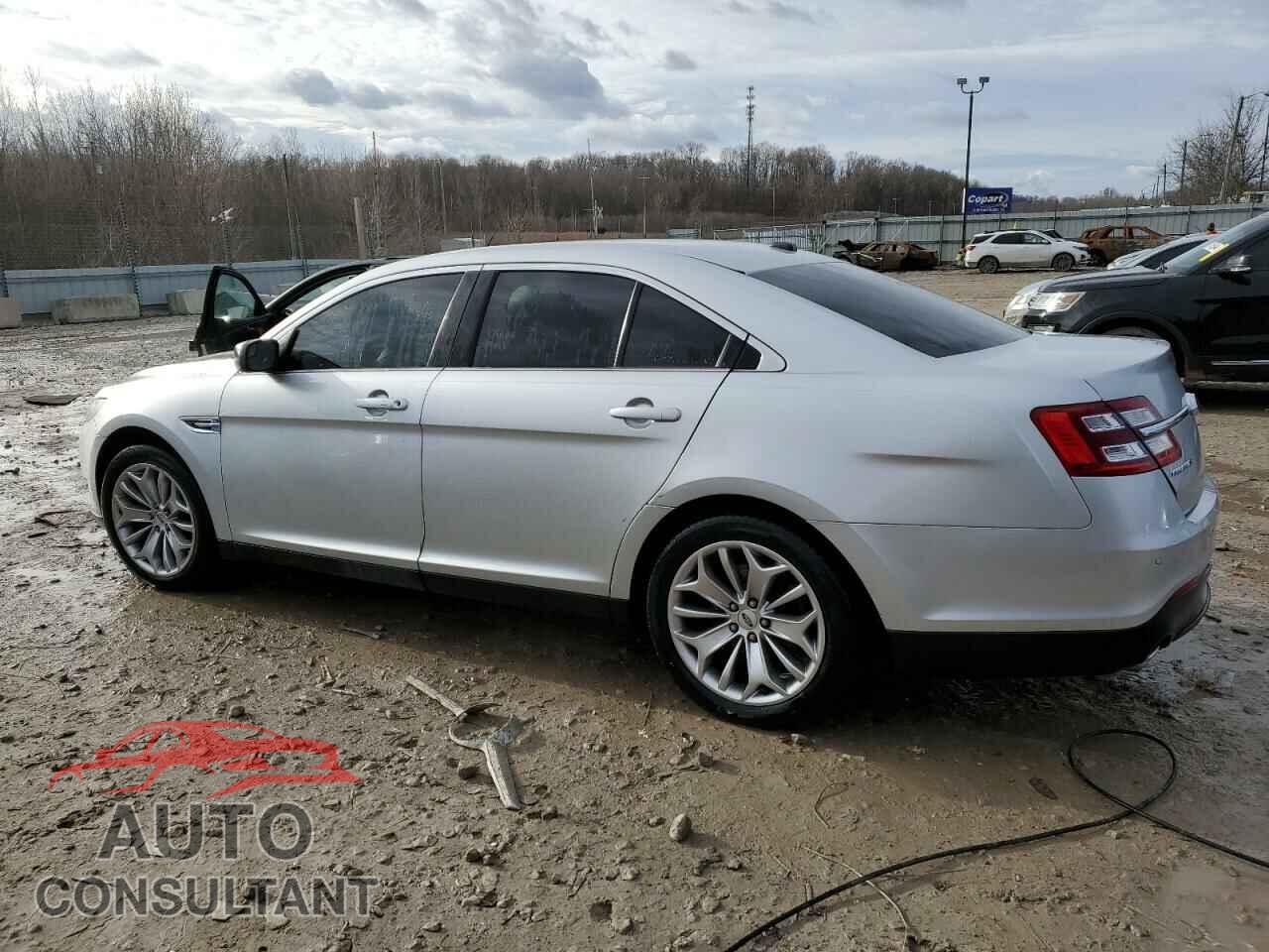 FORD TAURUS 2015 - 1FAHP2F85FG170755