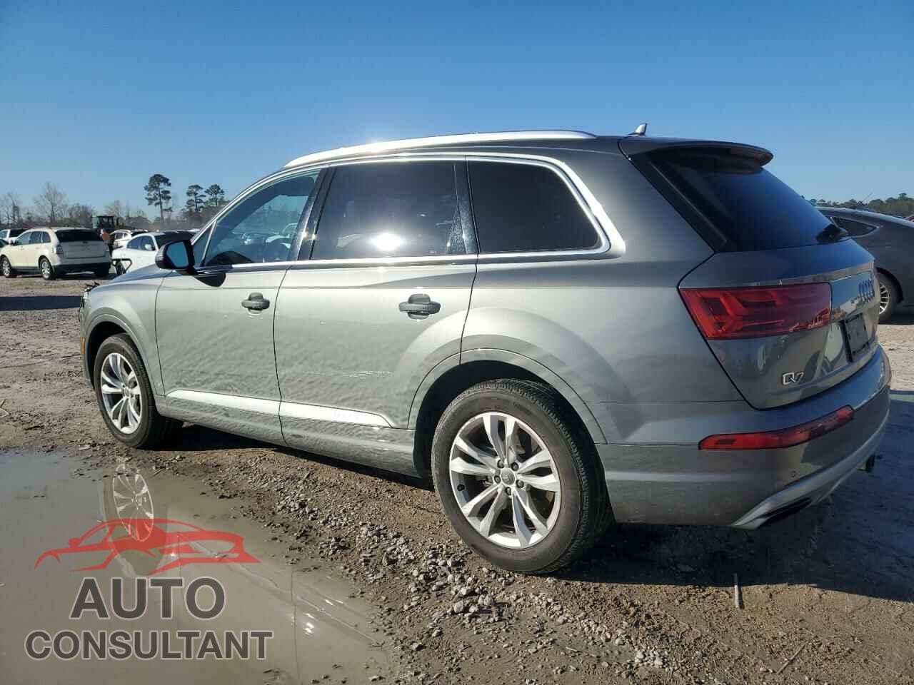 AUDI Q7 2017 - WA1LAAF73HD026143