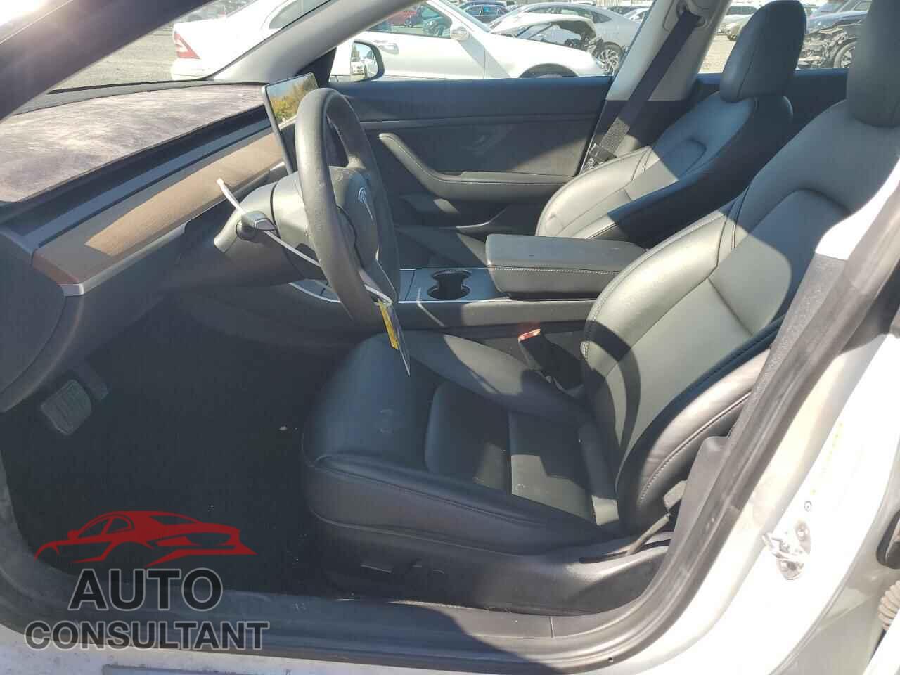 TESLA MODEL 3 2020 - 5YJ3E1EAXLF806603