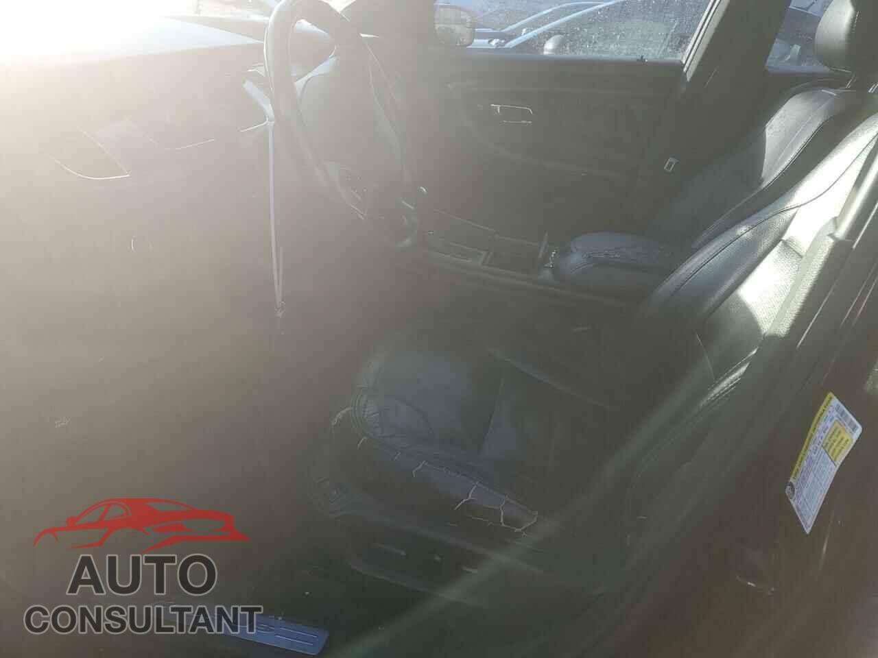 FORD TAURUS 2015 - 1FAHP2F86FG172093