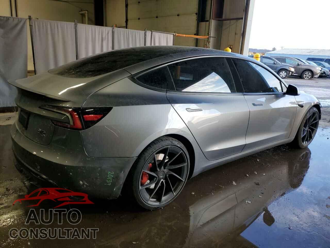 TESLA MODEL 3 2024 - 5YJ3E1ET6RF866761