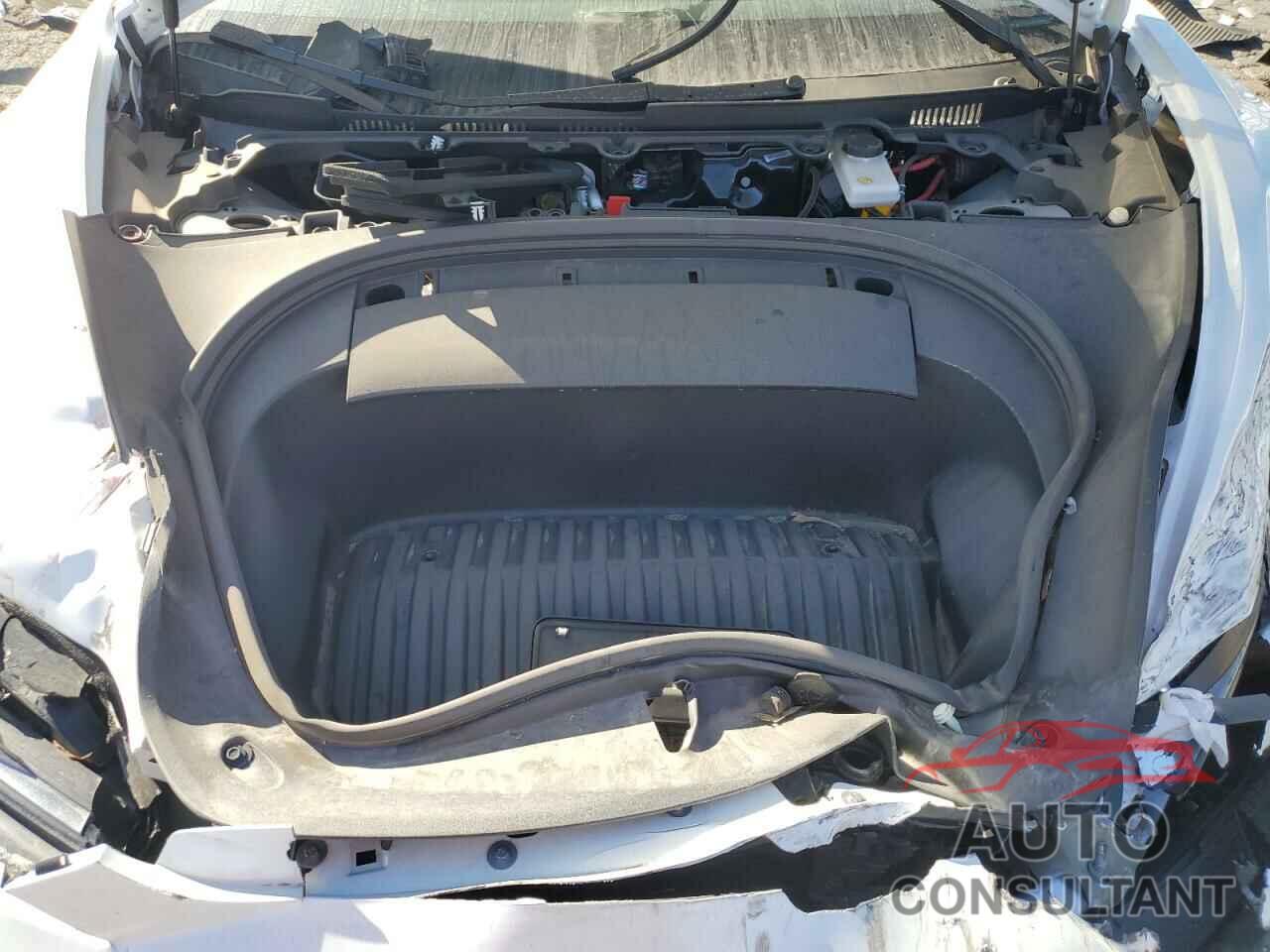 TESLA MODEL 3 2024 - 5YJ3E1EB4RF795194