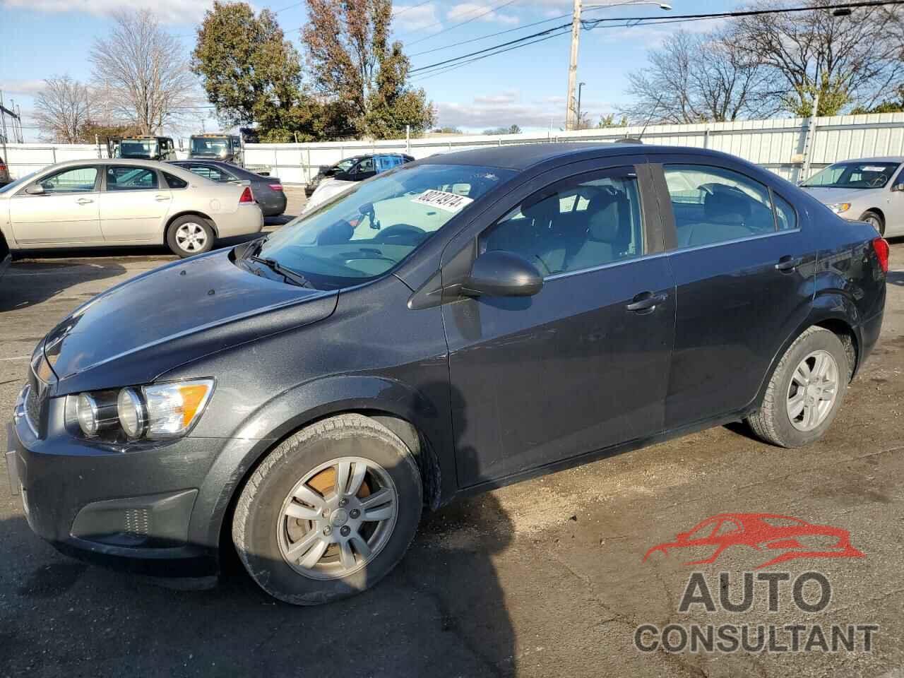 CHEVROLET SONIC 2016 - 1G1JC5SH4G4157103