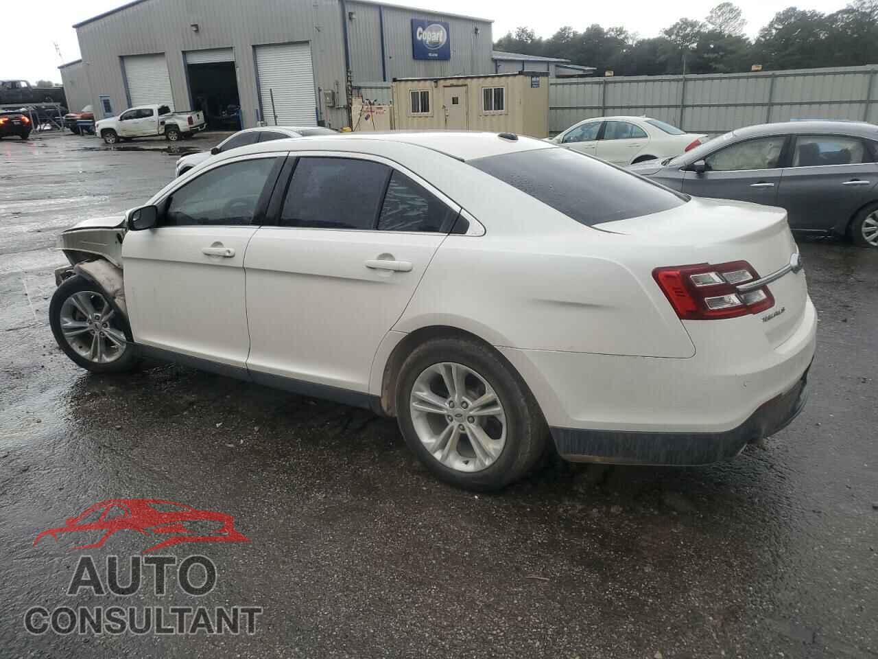 FORD TAURUS 2017 - 1FAHP2E83HG136950