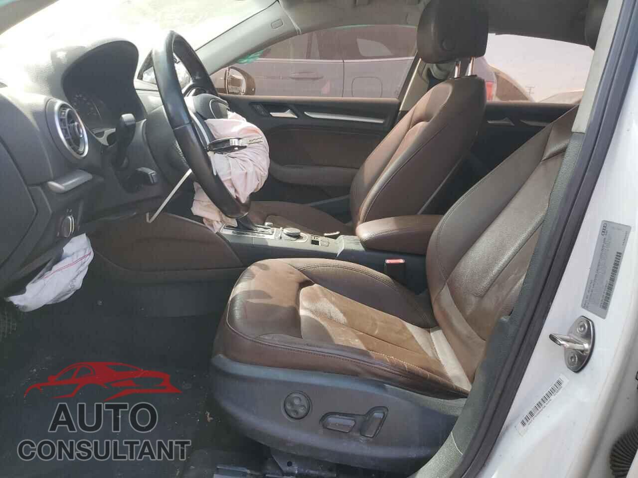 AUDI A3 2015 - WAUACGFF7F1018317