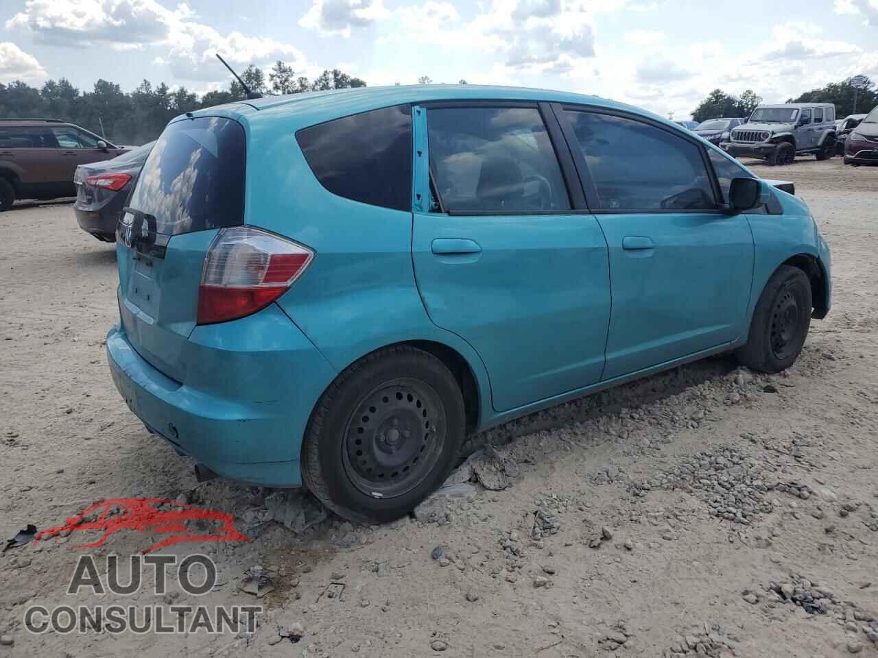 HONDA FIT 2013 - JHMGE8H37DC030998