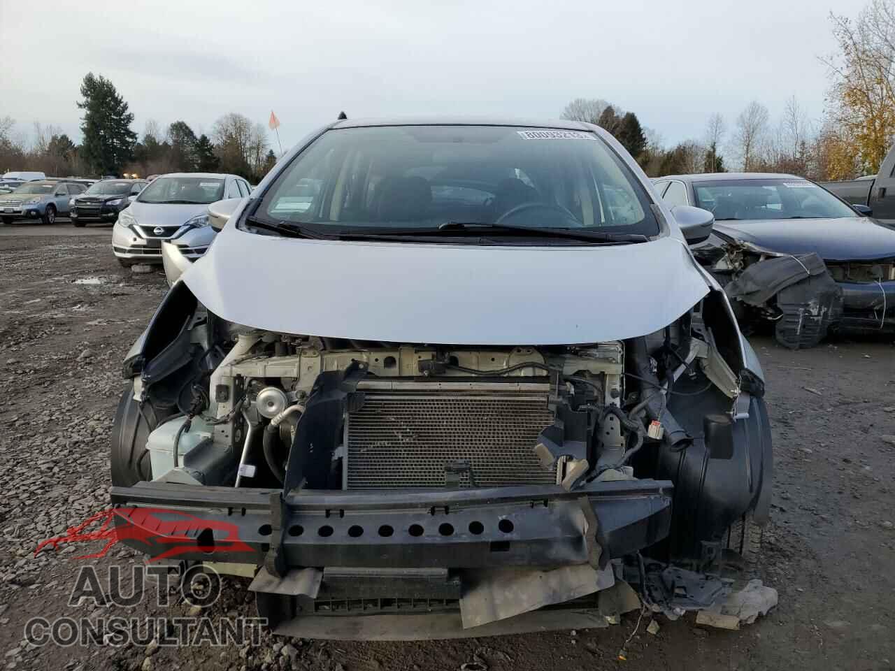 NISSAN VERSA 2017 - 3N1CE2CP0HL379683