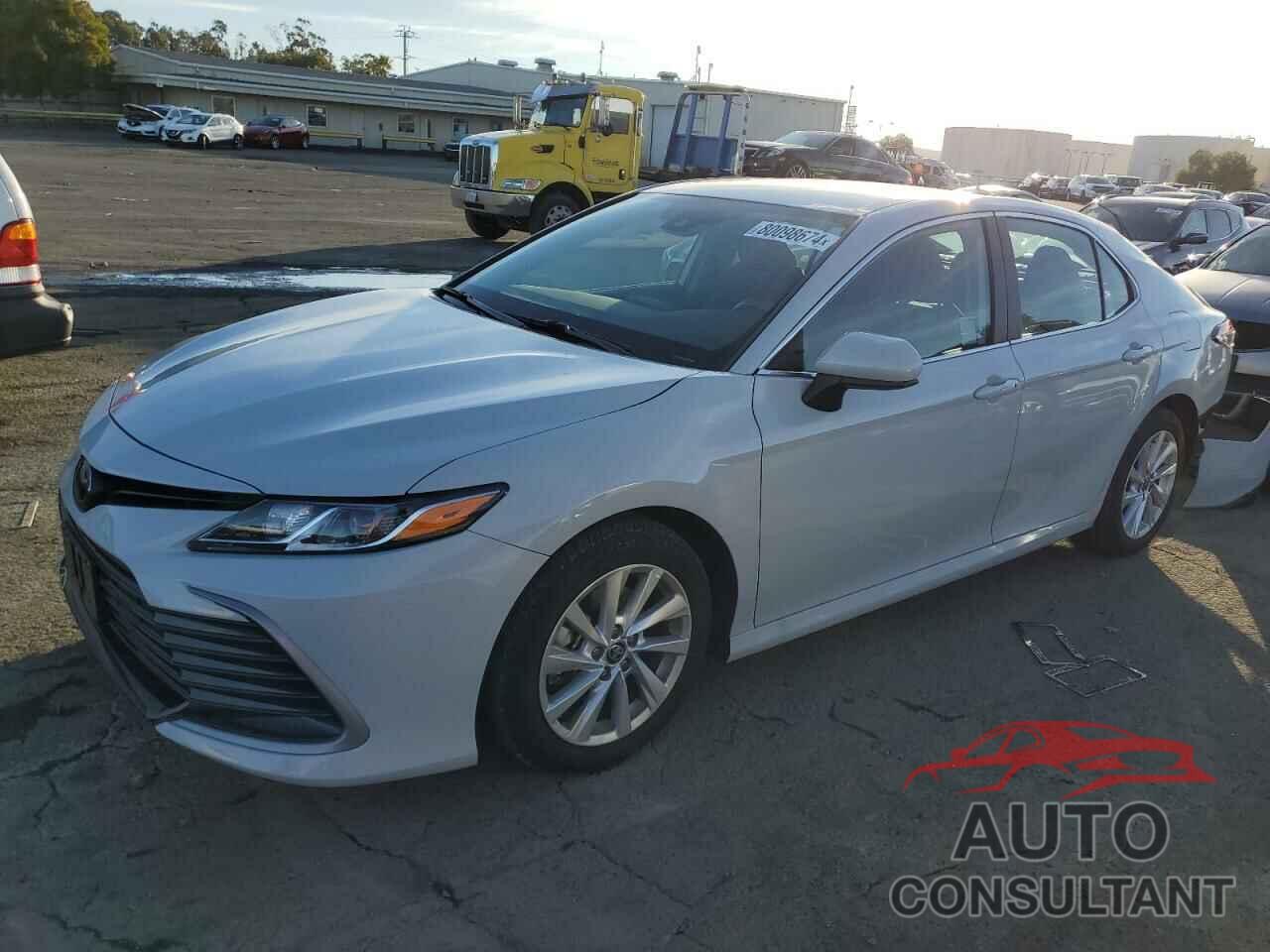 TOYOTA CAMRY 2024 - 4T1C11AK6RU202844