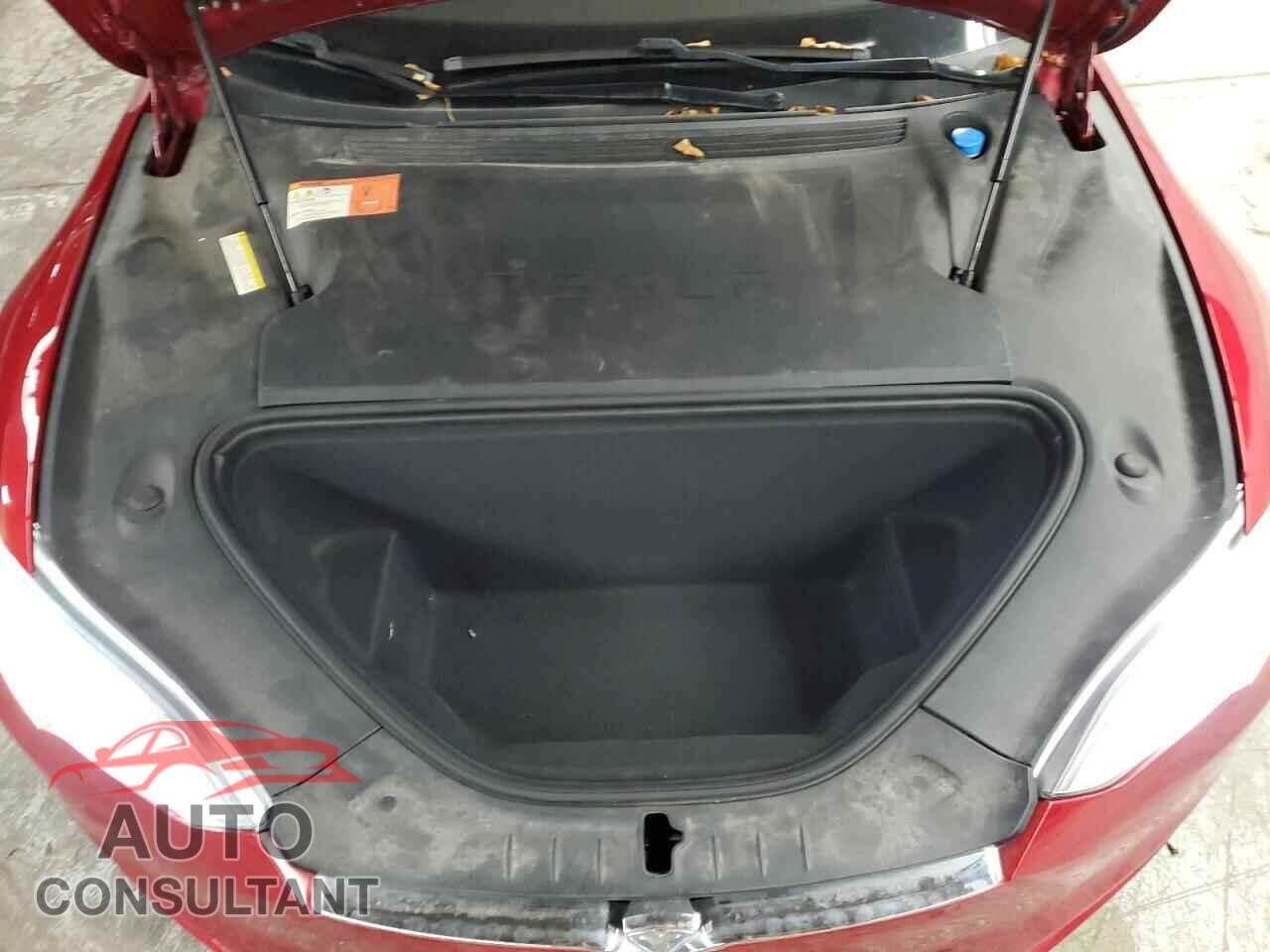 TESLA MODEL S 2016 - 5YJSA1E2XGF134483