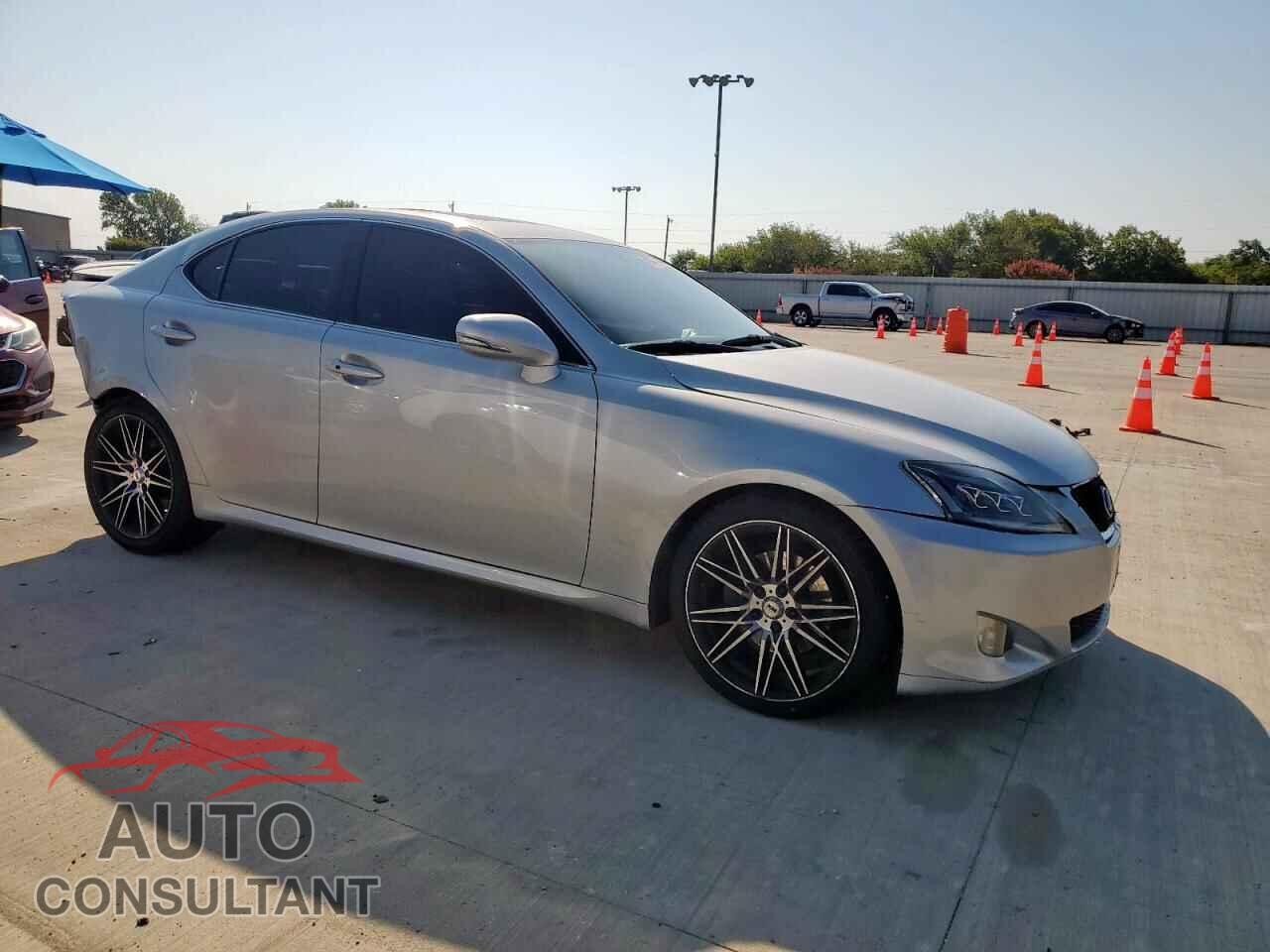 LEXUS IS 2009 - JTHBK262095086836
