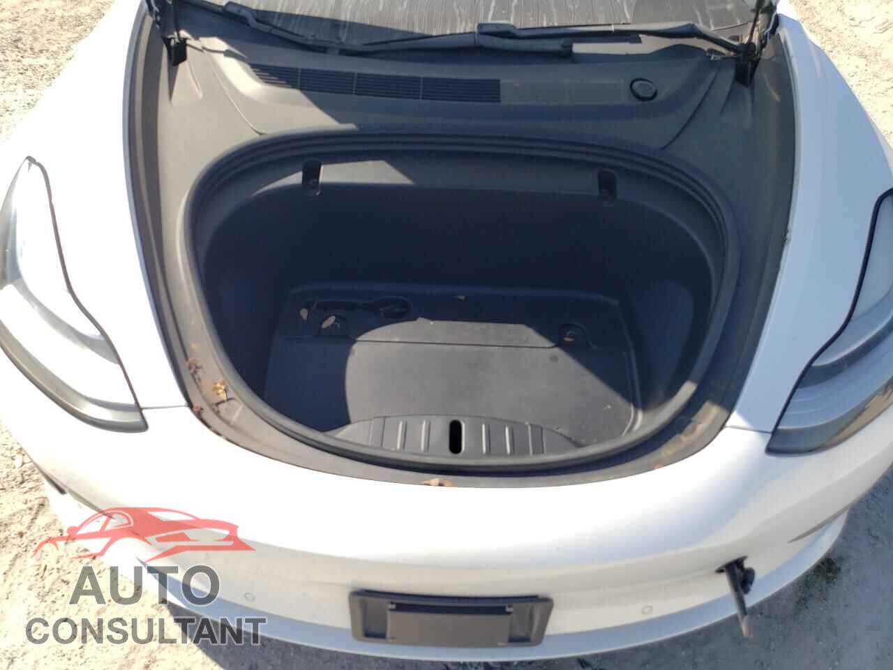 TESLA MODEL 3 2020 - 5YJ3E1EB3LF622063