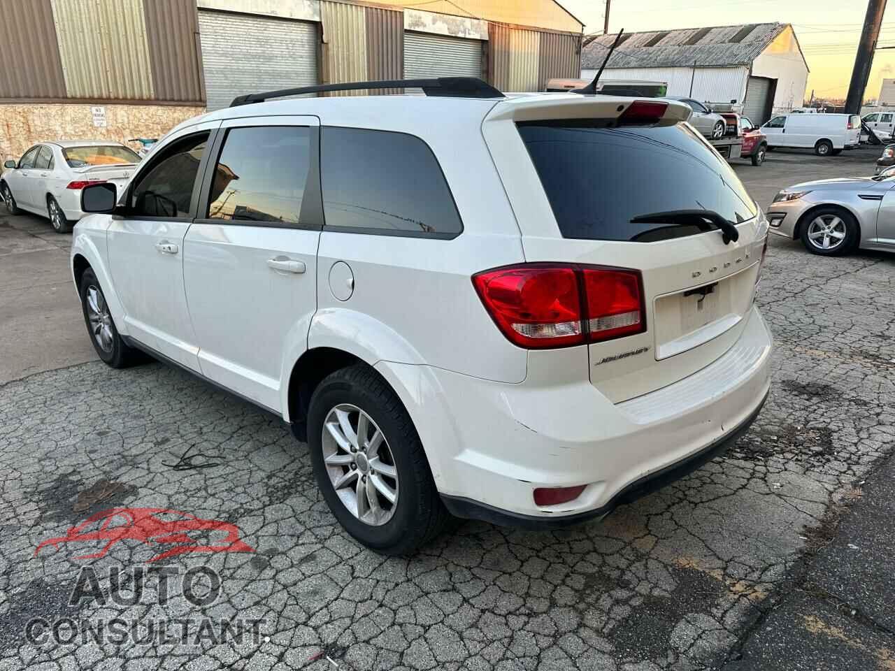 DODGE JOURNEY 2015 - 3C4PDCBG0FT599556