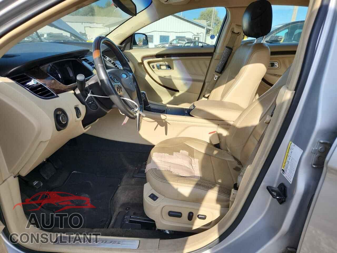 FORD TAURUS 2014 - 1FAHP2F85EG103426
