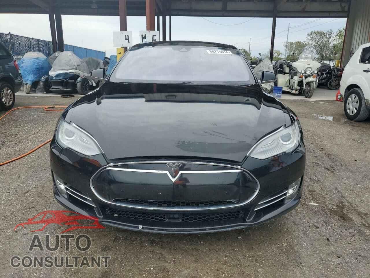 TESLA MODEL S 2015 - 5YJSA1E1XFF114160