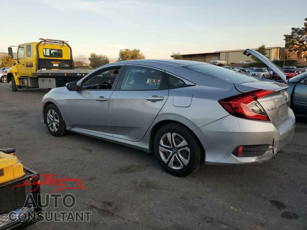 HONDA CIVIC 2017 - 19XFC2F58HE223471