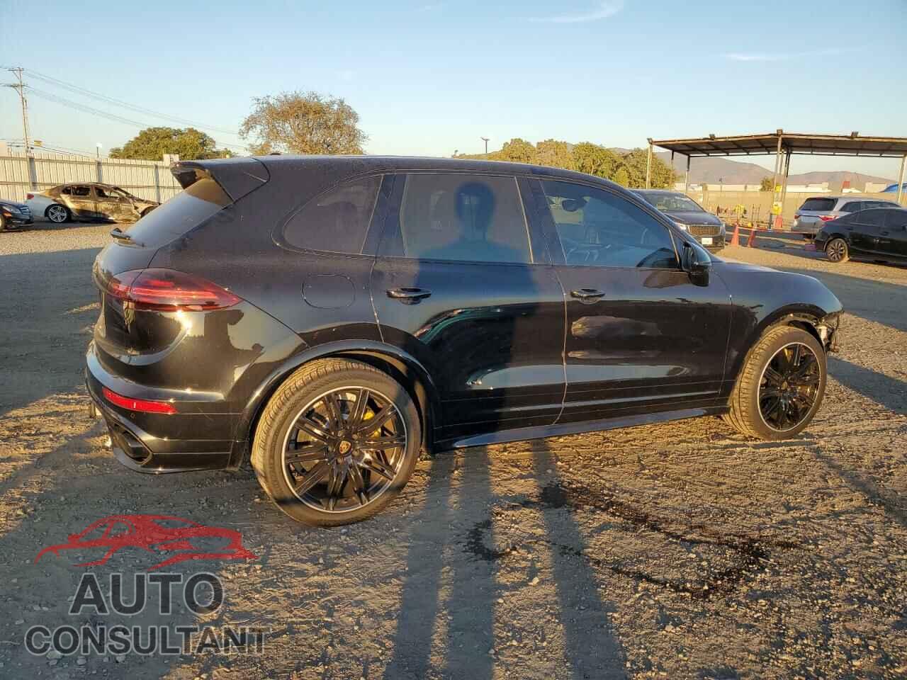 PORSCHE CAYENNE 2016 - WP1AC2A25GLA85125