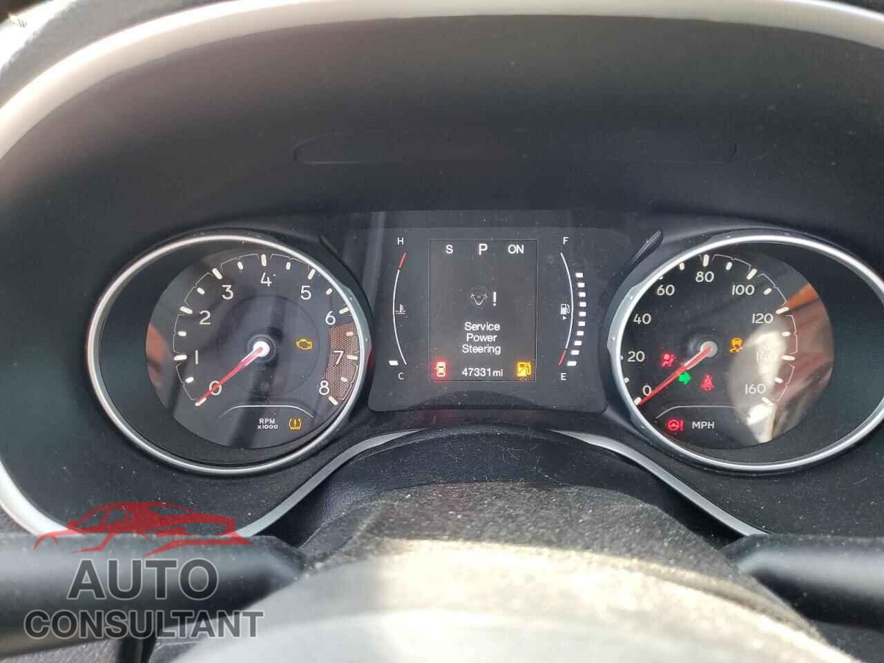 JEEP COMPASS 2019 - 3C4NJDBB6KT786580