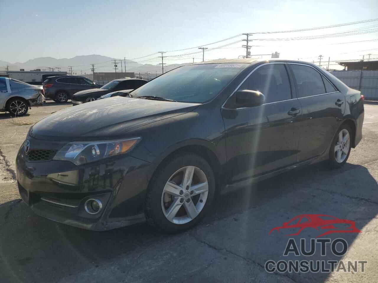TOYOTA CAMRY 2014 - 4T1BF1FK5EU434593