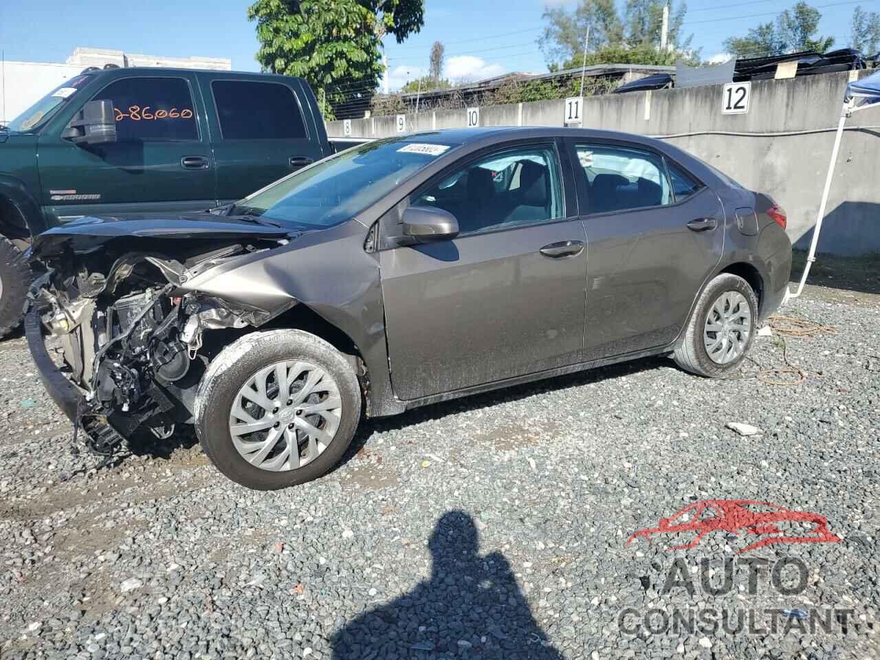 TOYOTA COROLLA 2019 - 2T1BURHE4KC171196