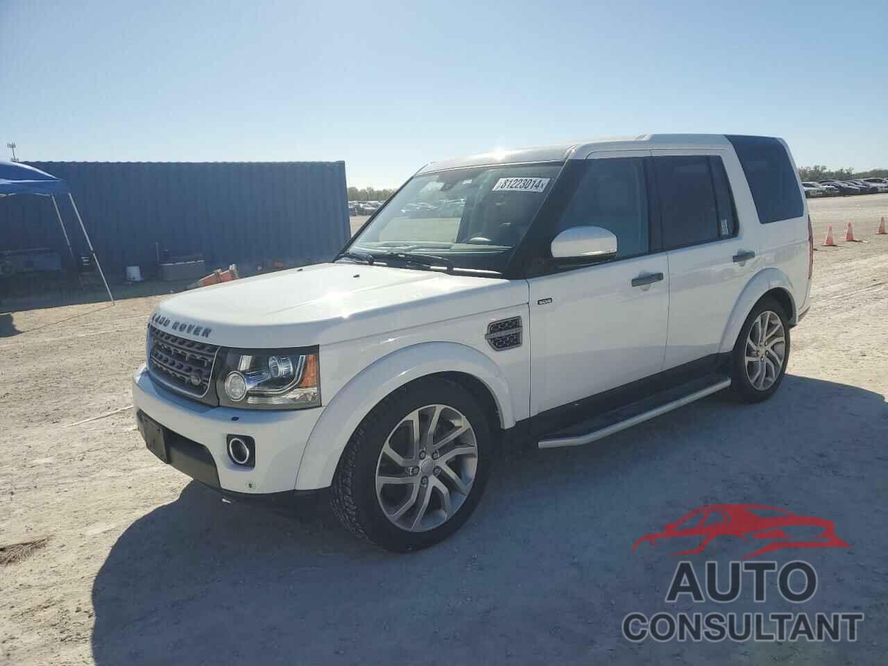 LAND ROVER LR4 2016 - SALAG2V68GA828139