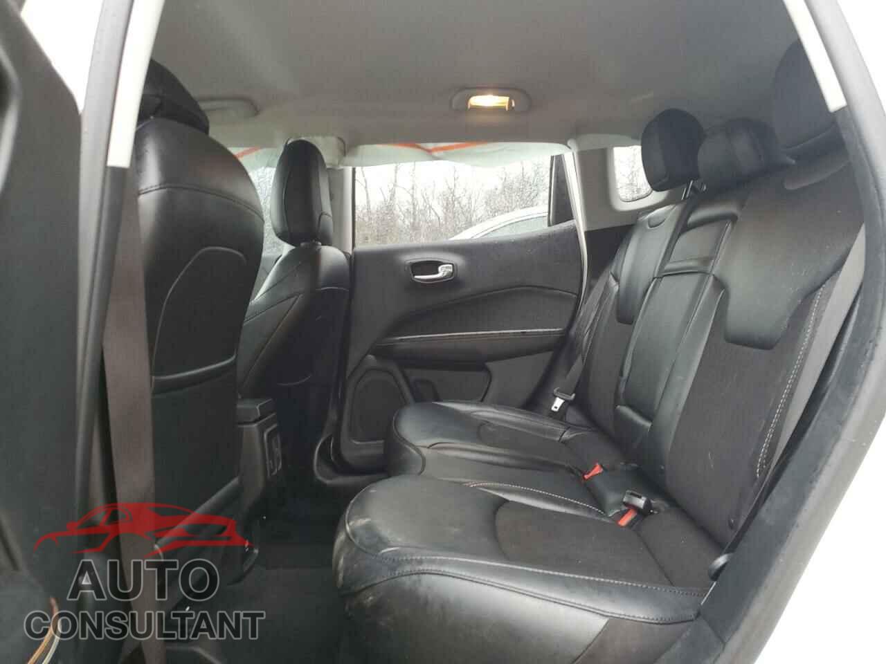 JEEP COMPASS 2020 - 3C4NJDBB5LT147219