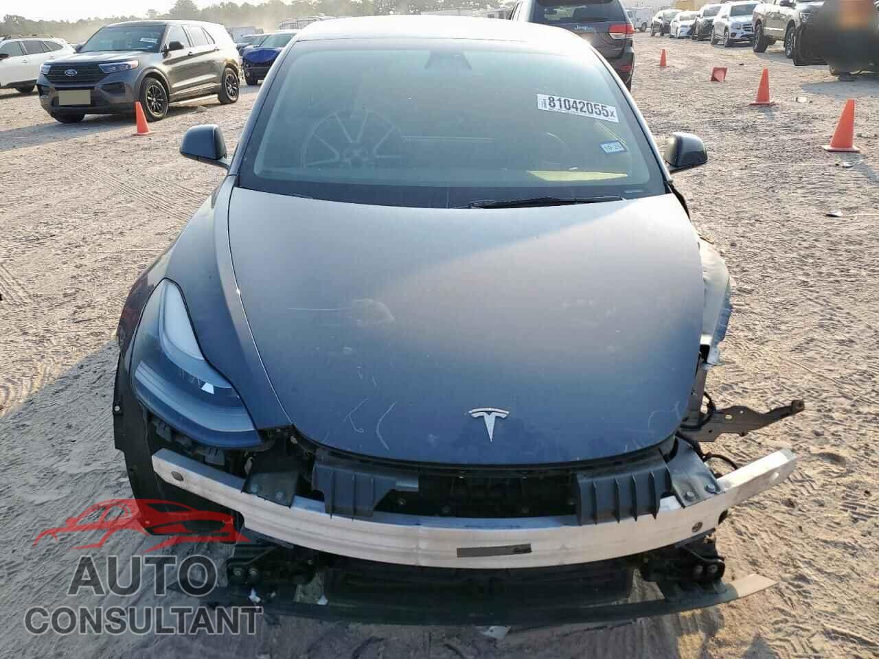 TESLA MODEL 3 2023 - 5YJ3E1EA4PF641198