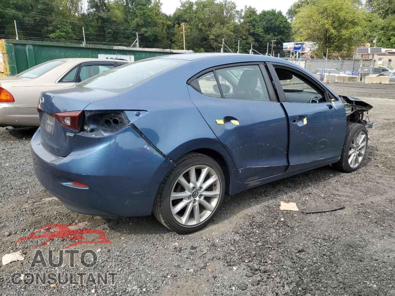 MAZDA 3 2017 - 3MZBN1V7XHM104037