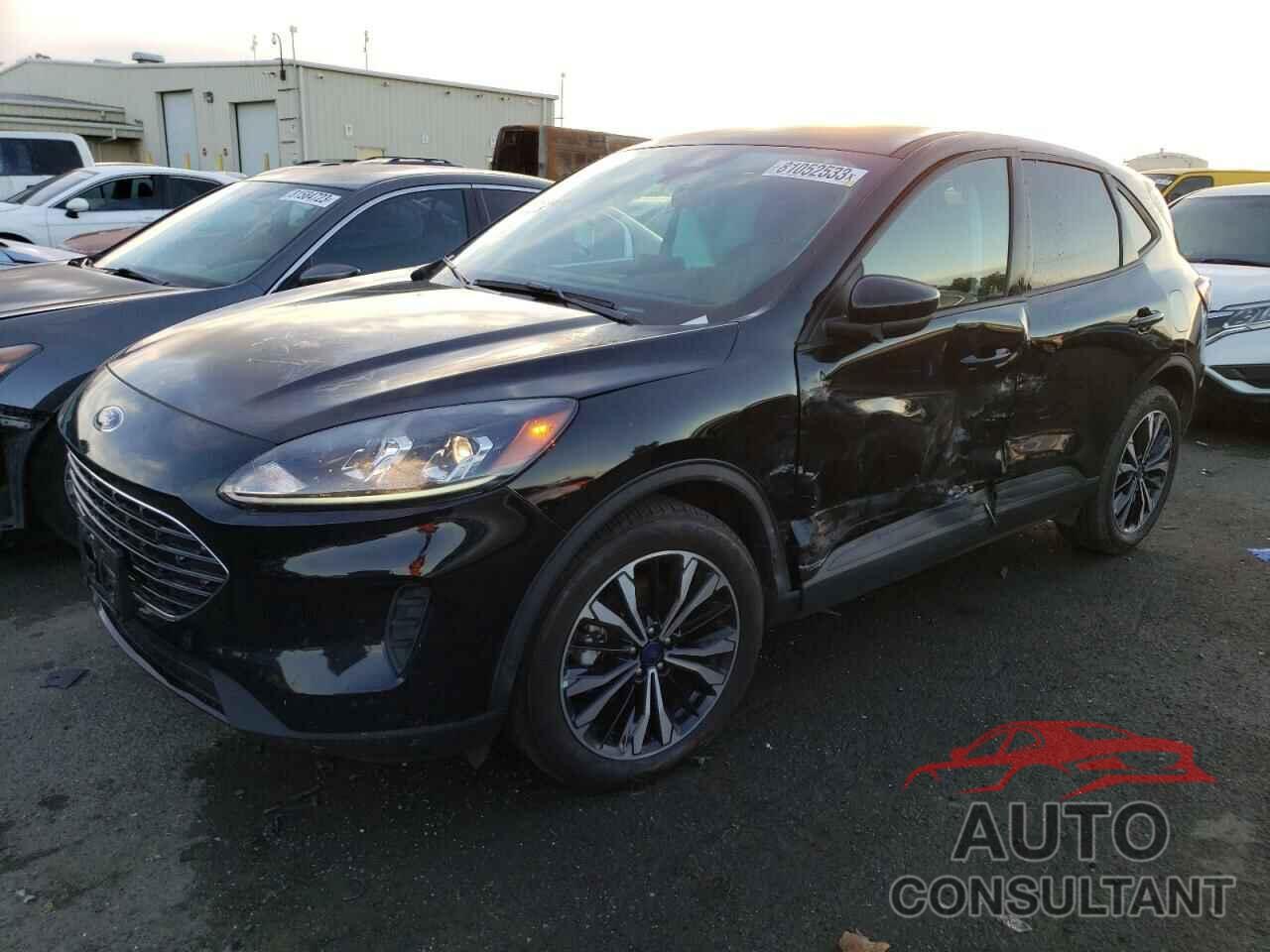 FORD ESCAPE 2022 - 1FMCU0G63NUB03887