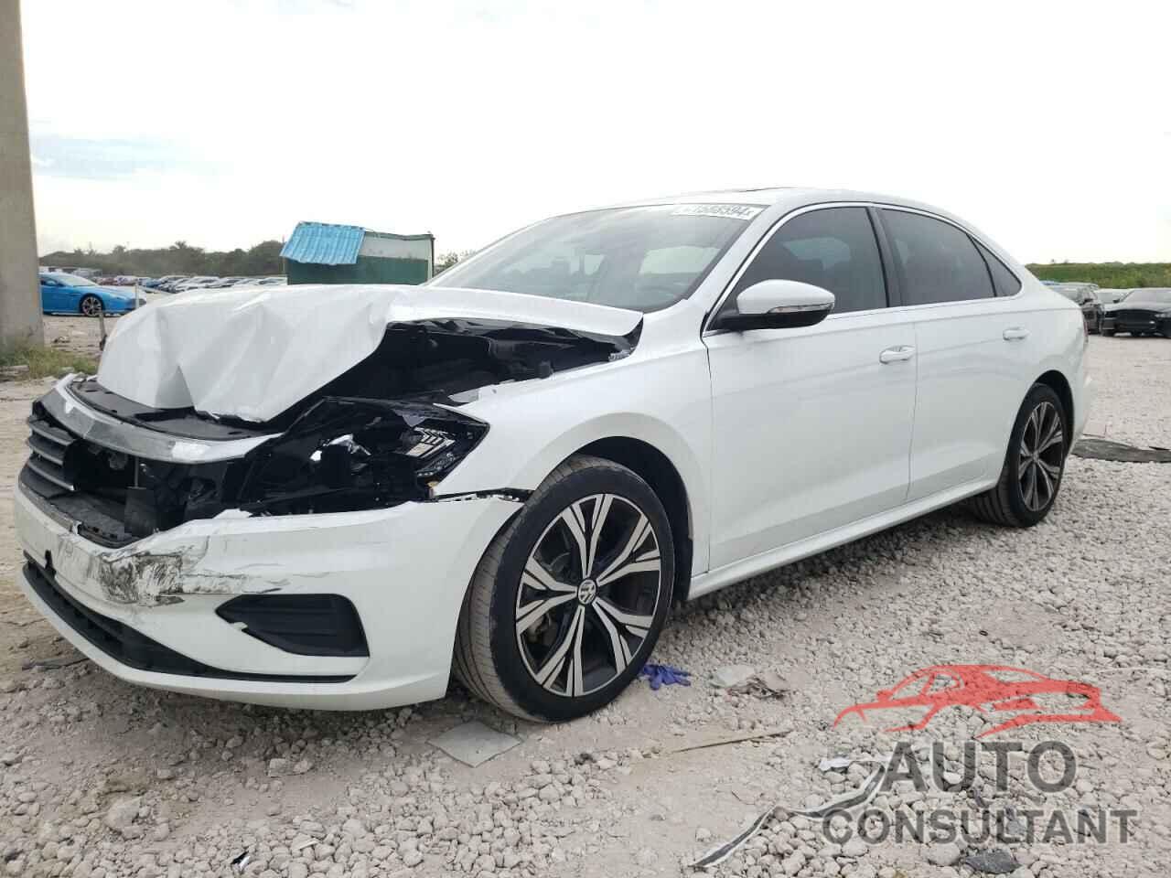 VOLKSWAGEN PASSAT 2021 - 1VWSA7A31MC015454