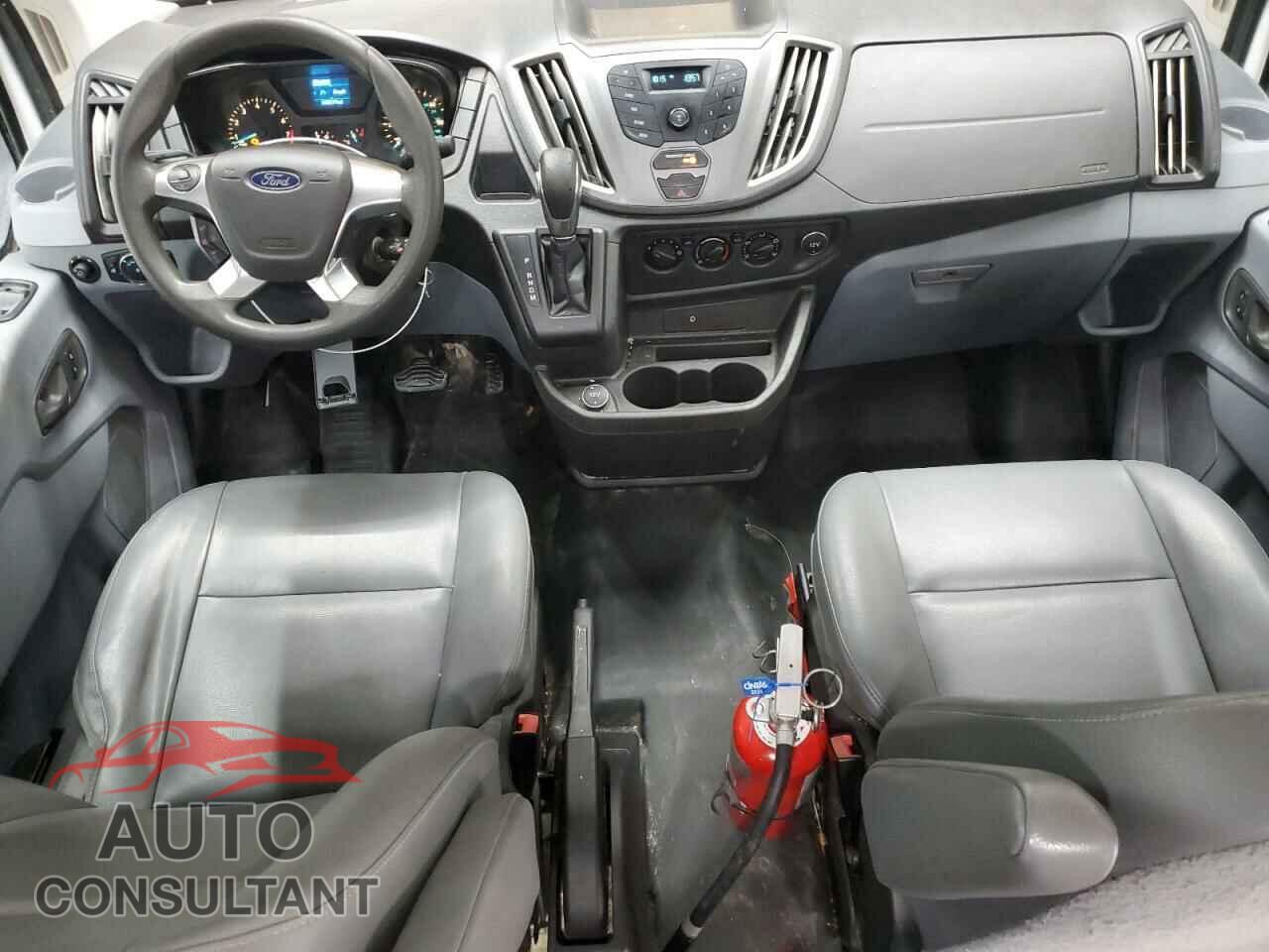FORD TRANSIT 2018 - 1FTYR2CM7JKA11845