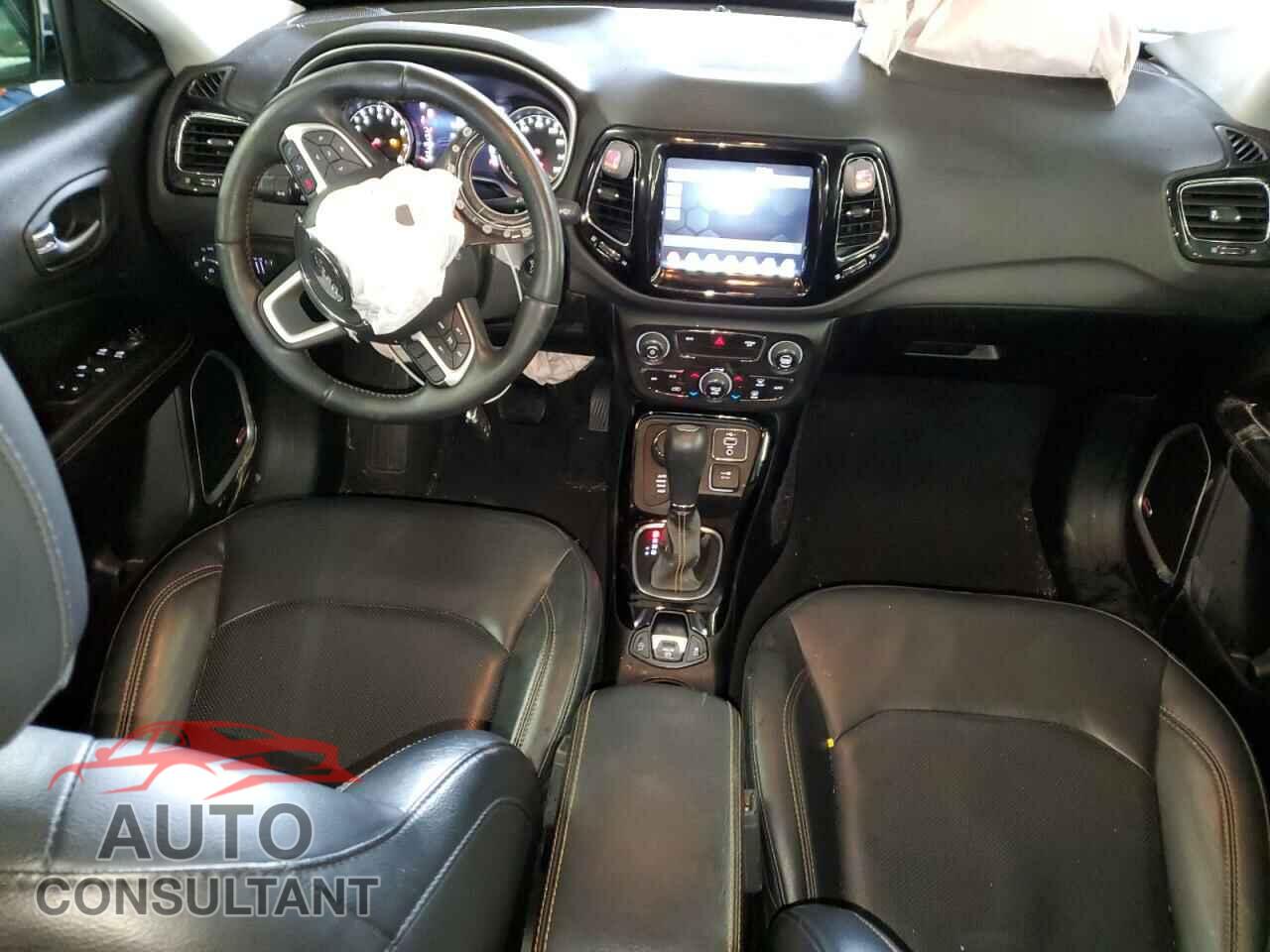 JEEP COMPASS 2019 - 3C4NJDCB6KT647239