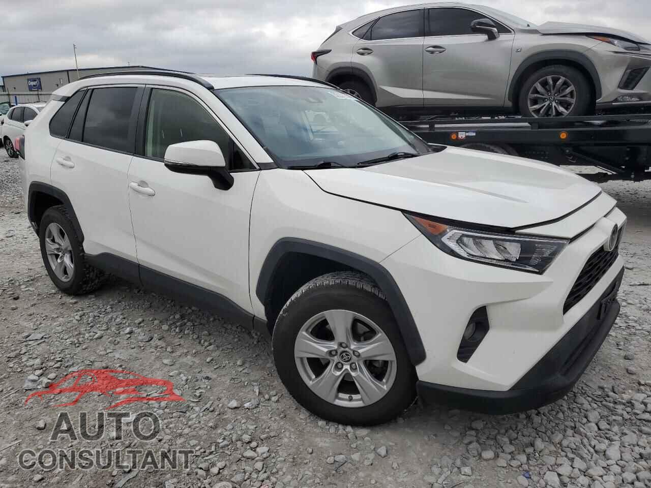 TOYOTA RAV4 2019 - JTMP1RFV0KD039492