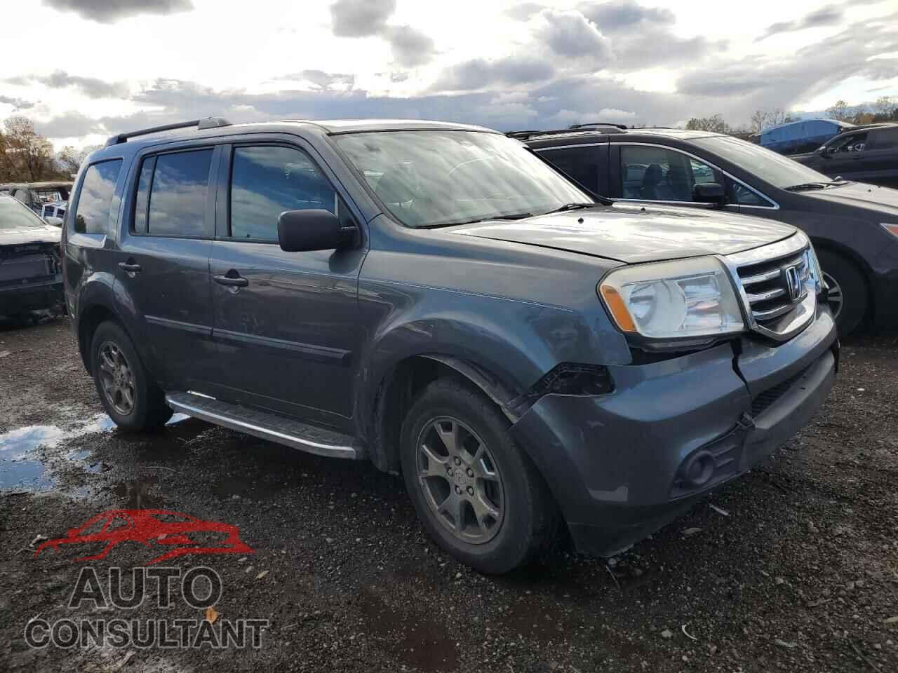 HONDA PILOT 2013 - 5FNYF3H2XDB035547
