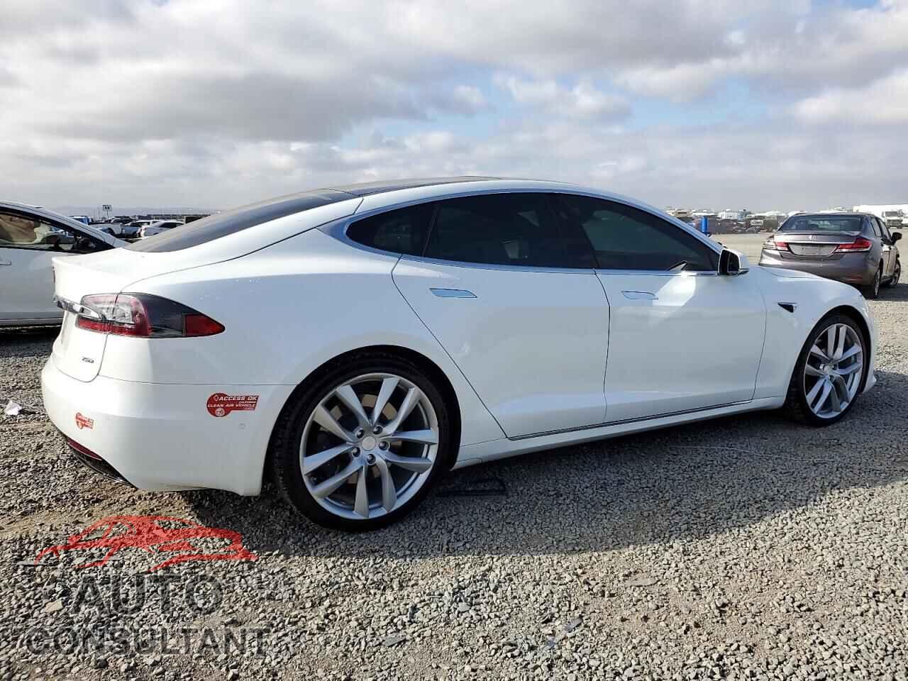 TESLA MODEL S 2018 - 5YJSA1E23JF259574