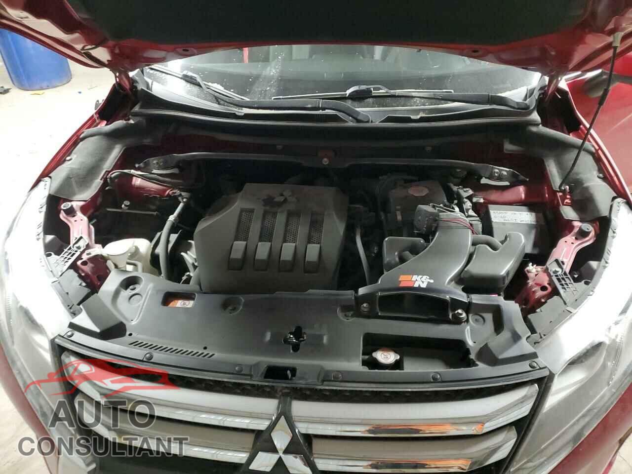 MITSUBISHI ECLIPSE 2018 - JA4AT5AA5JZ048178