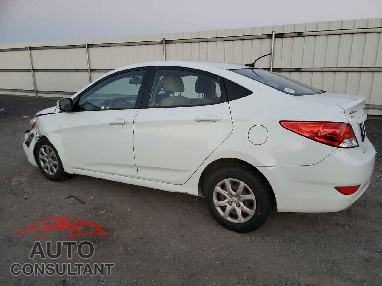 HYUNDAI ACCENT 2013 - KMHCT4AE4DU501683