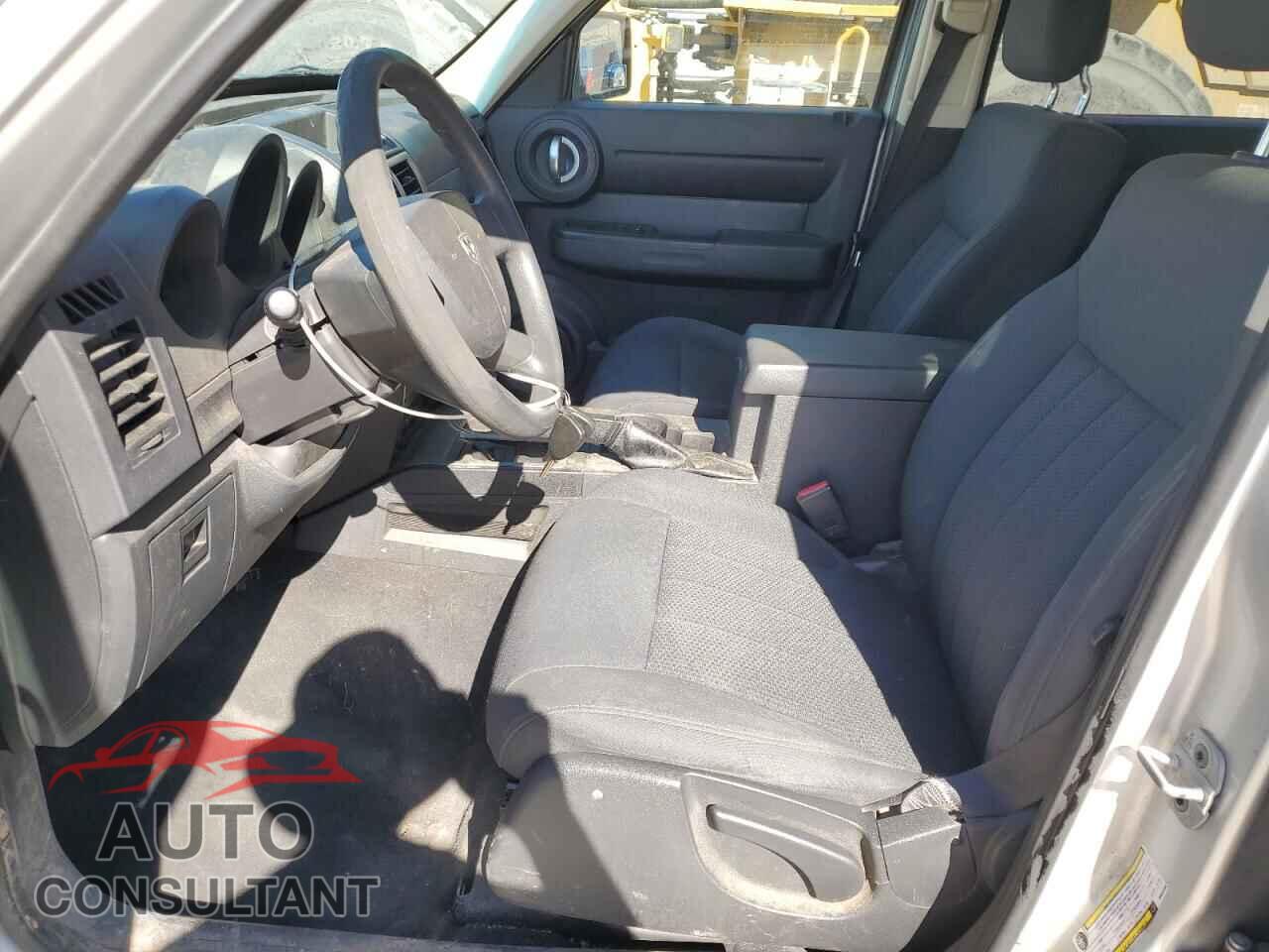 DODGE NITRO 2011 - 1D4PU4GK2BW601396